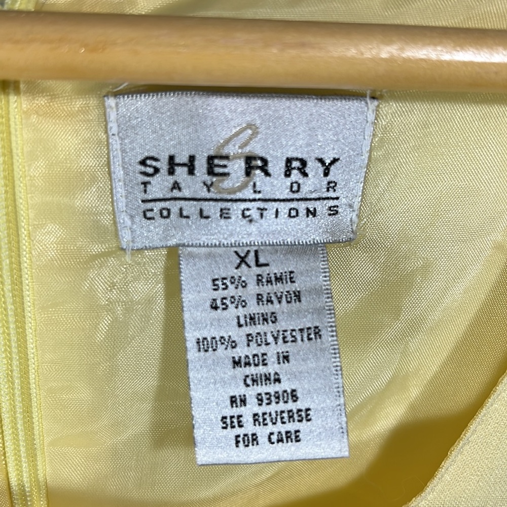 Sherry Taylor Collection Dress - XL - Picture 3 of 8